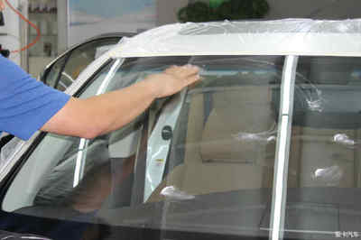 车玻璃 贴膜